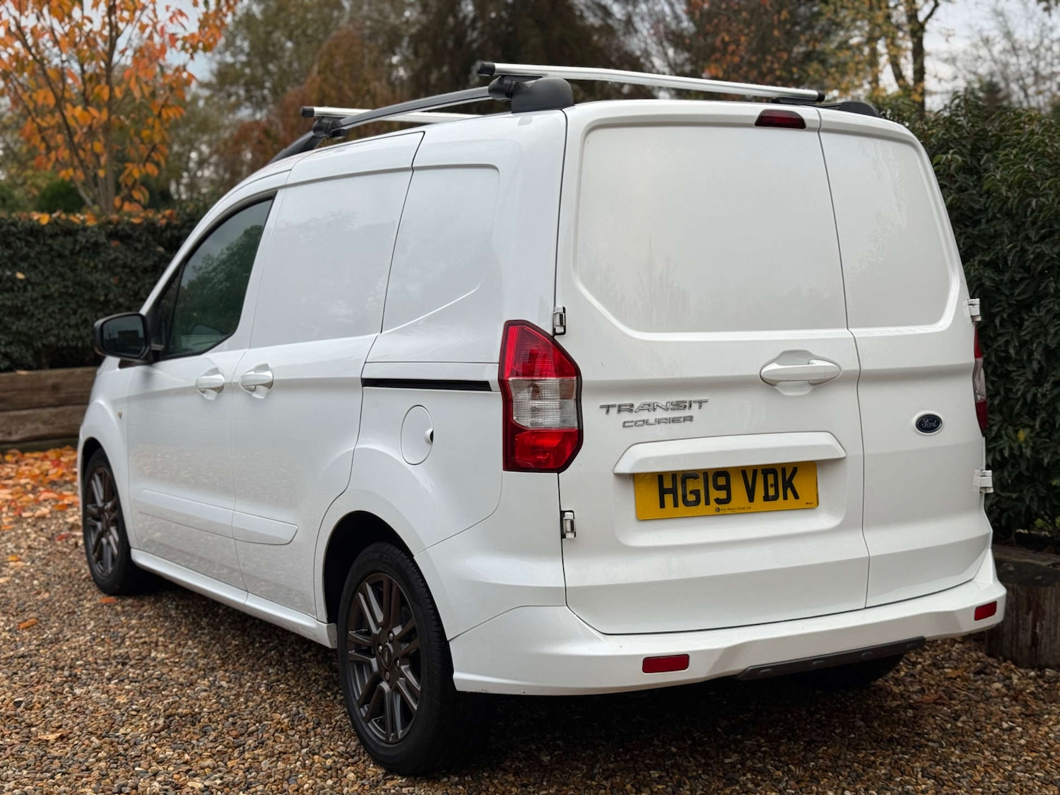 Used Ford Transit Courier 2019 for sale - 76556035: Photo 3