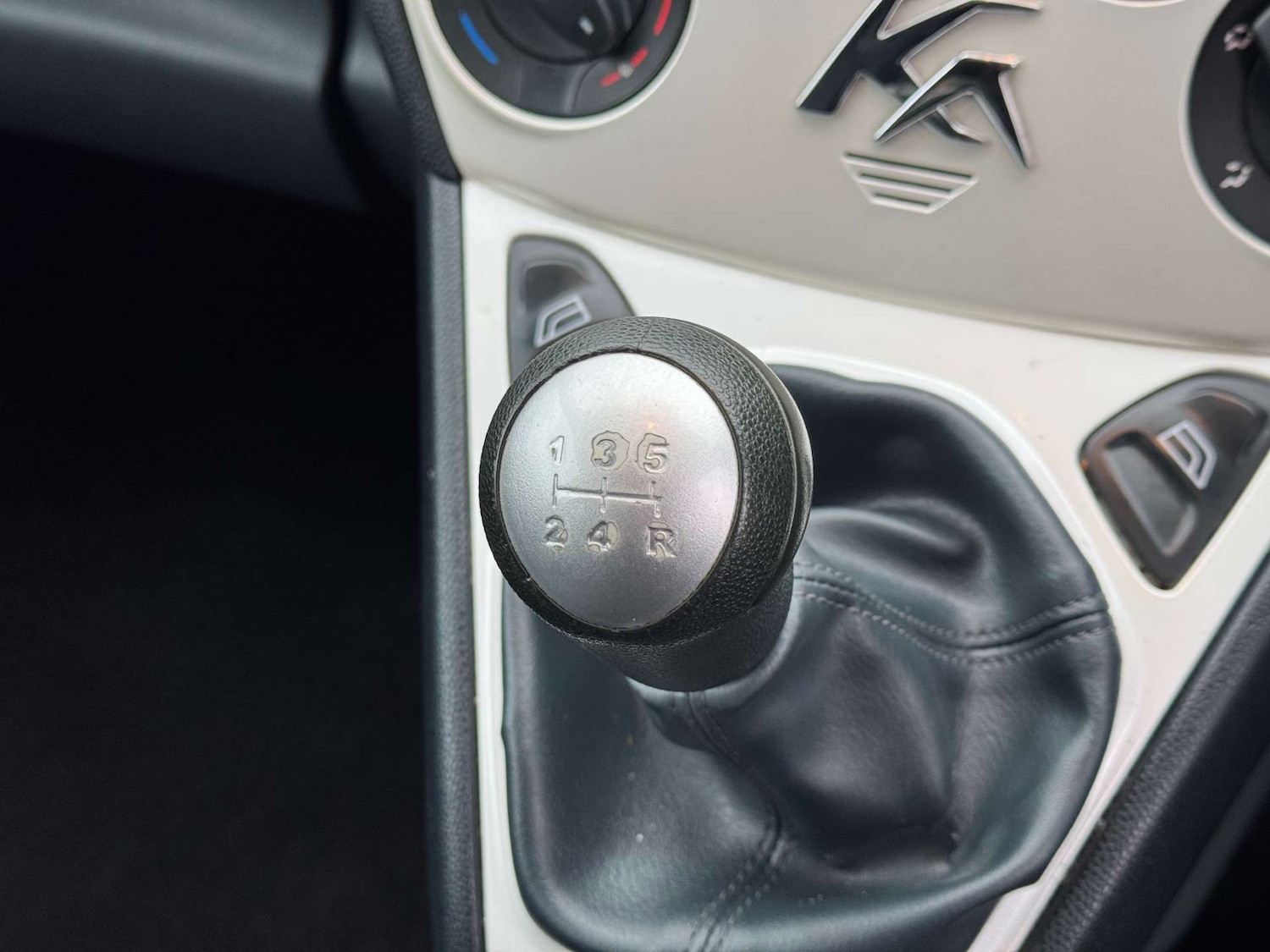 Used Ford Ka 2010 for sale - 77241513: Photo 16