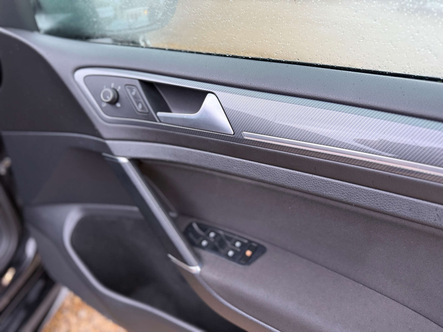 Used Volkswagen Golf 2017 for sale - 77159482: Photo 5