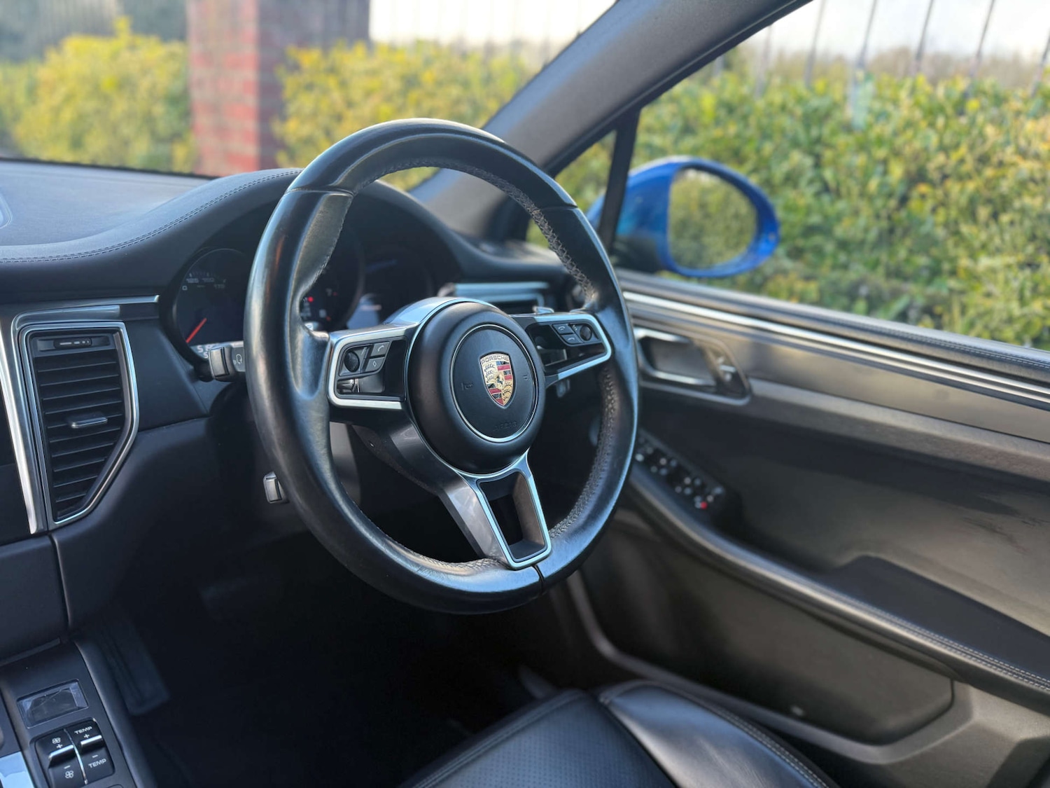 Used Porsche Macan 2016 for sale - 77636166: Photo 43