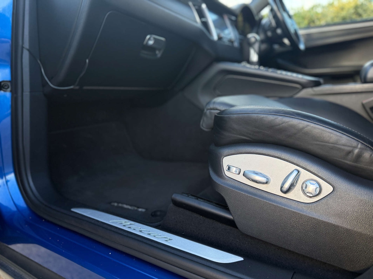 Used Porsche Macan 2016 for sale - 77636166: Photo 44