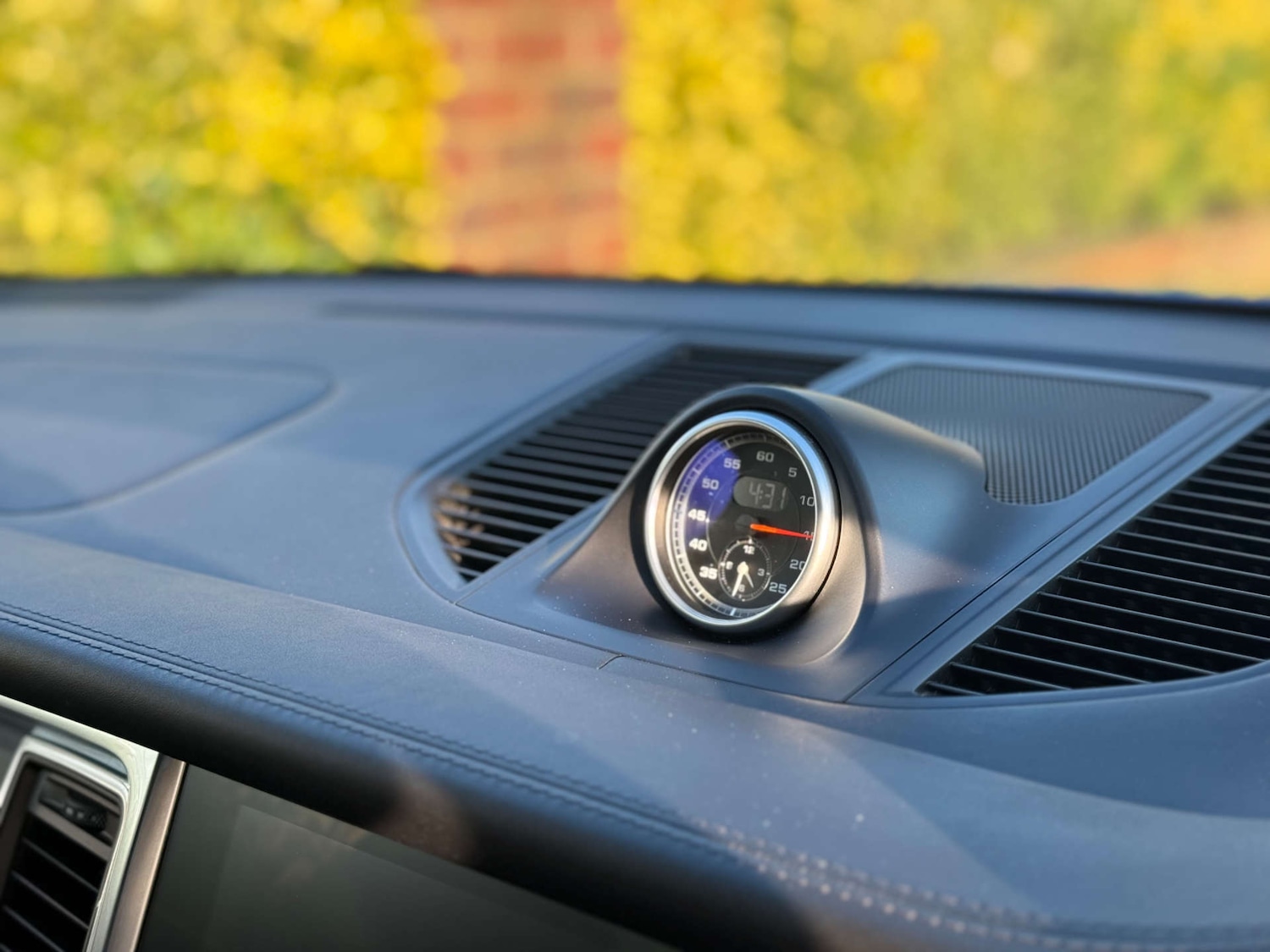 Used Porsche Macan 2016 for sale - 77636166: Photo 60