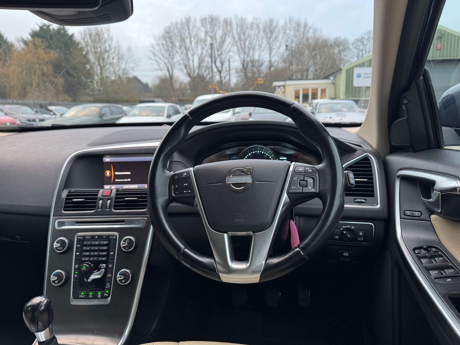 Used Volvo XC60 2013 for sale - 77249225: Photo 16