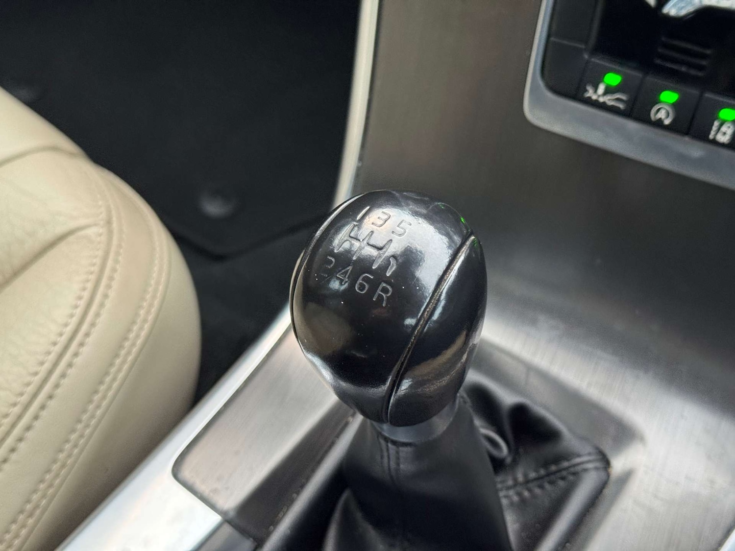 Used Volvo XC60 2013 for sale - 77249225: Photo 20