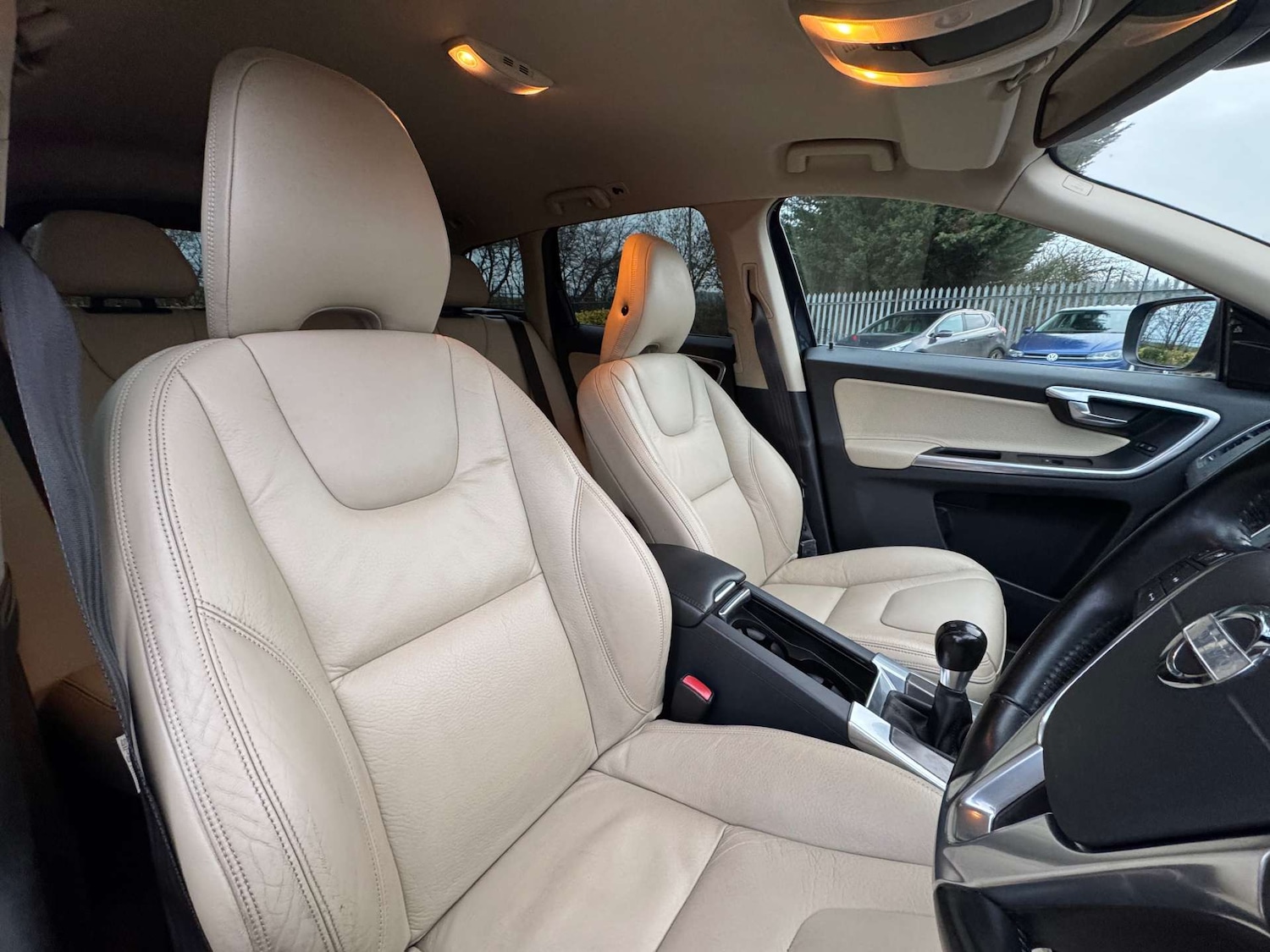 Used Volvo XC60 2013 for sale - 77249225: Photo 25