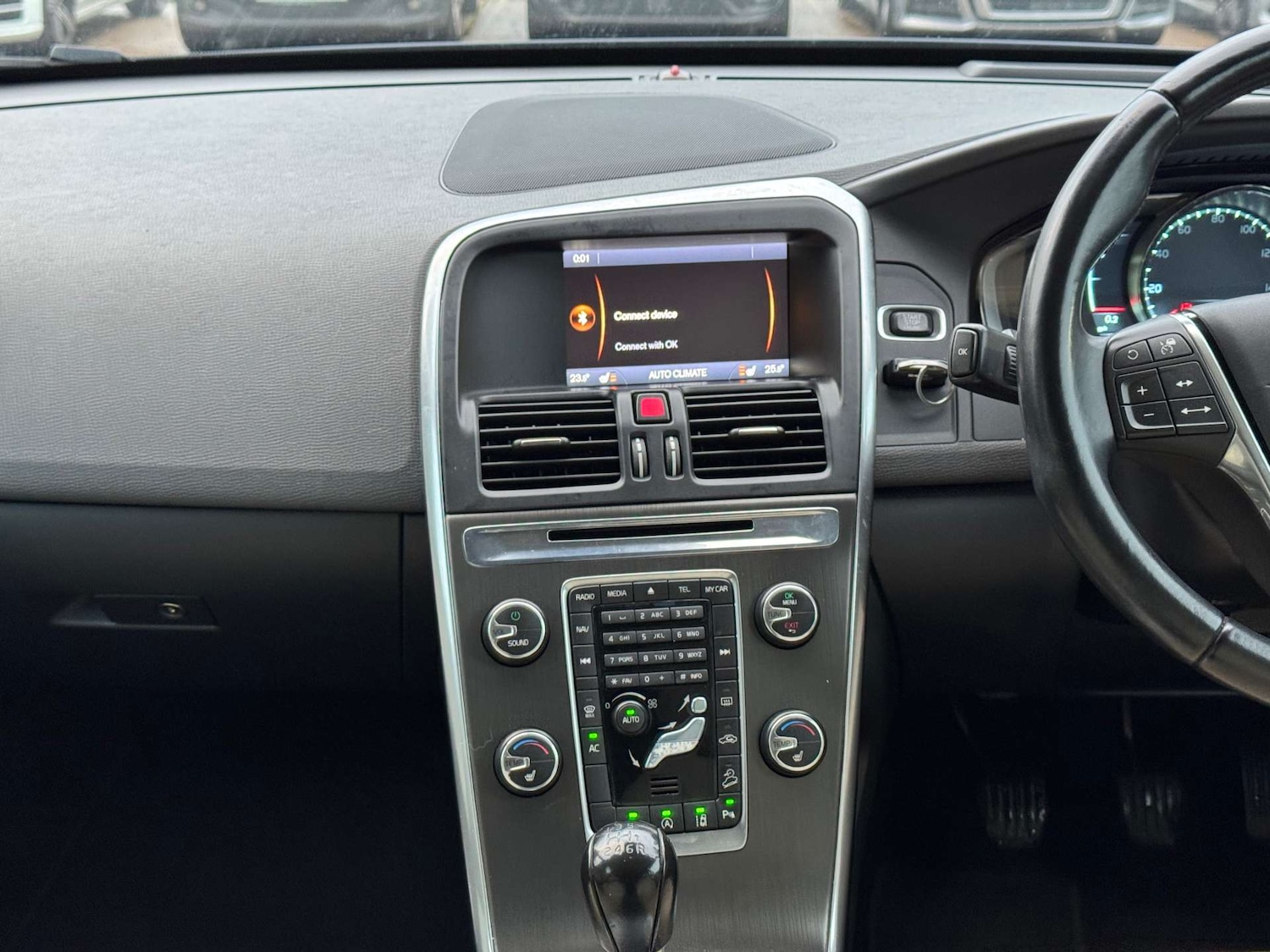 Used Volvo XC60 2013 for sale - 77249225: Photo 41