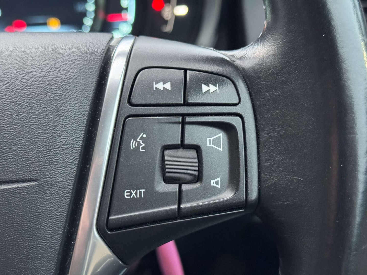 Used Volvo XC60 2013 for sale - 77249225: Photo 45