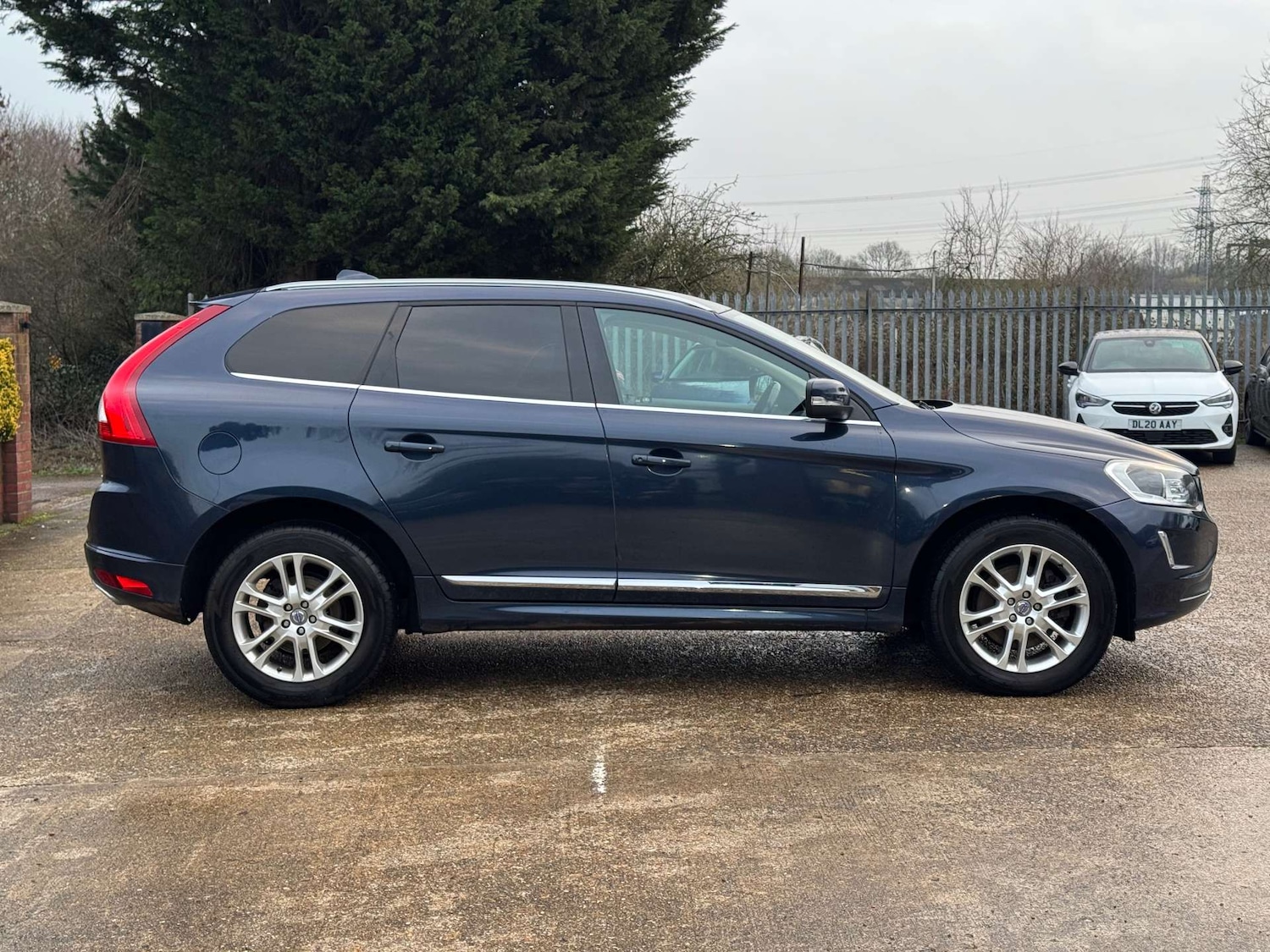 Used Volvo XC60 2013 for sale - 77249225: Photo 5