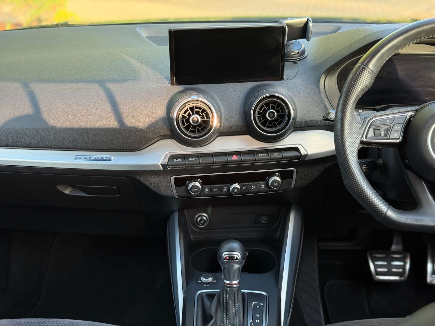 Used Audi Q2 2019 for sale - 76896343: Photo 18