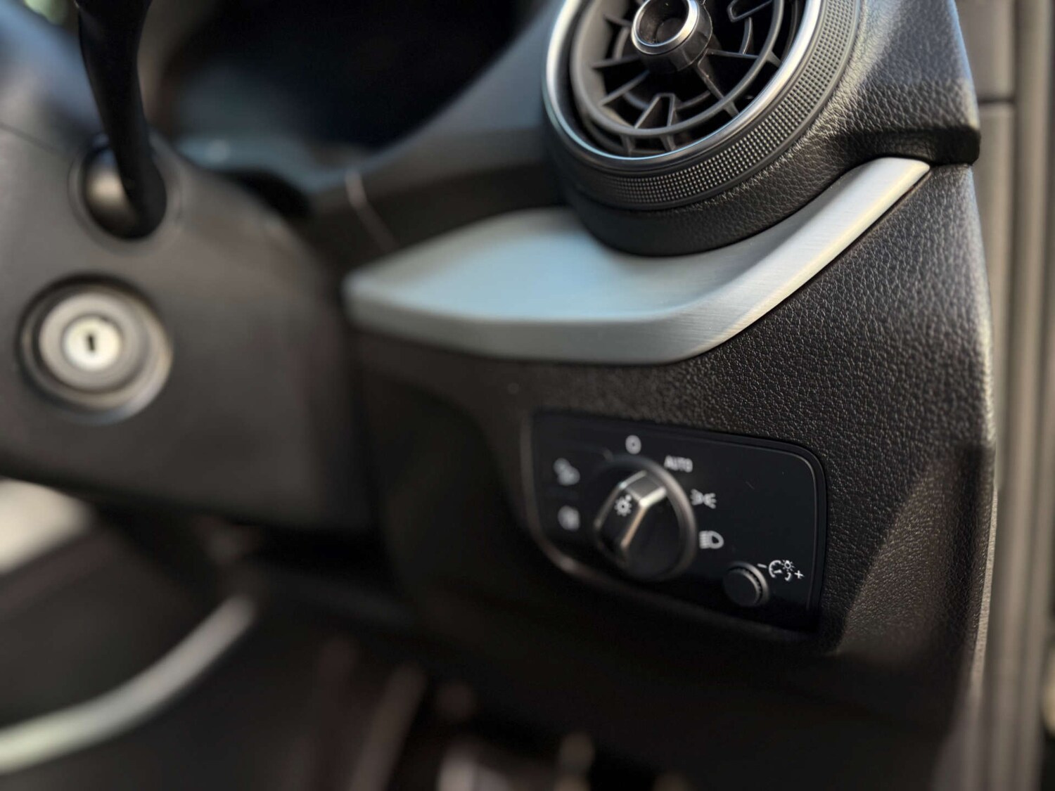 Used Audi Q2 2019 for sale - 76896343: Photo 36