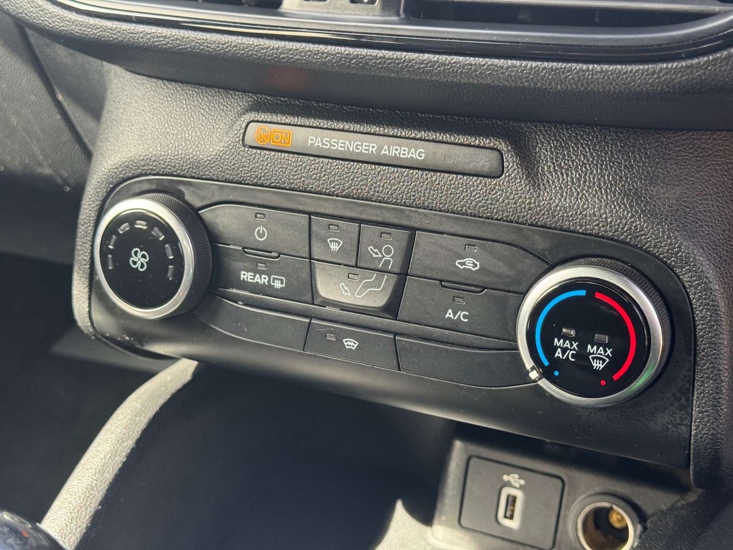 Used Ford Focus 2020 for sale - 75774719: Photo 22