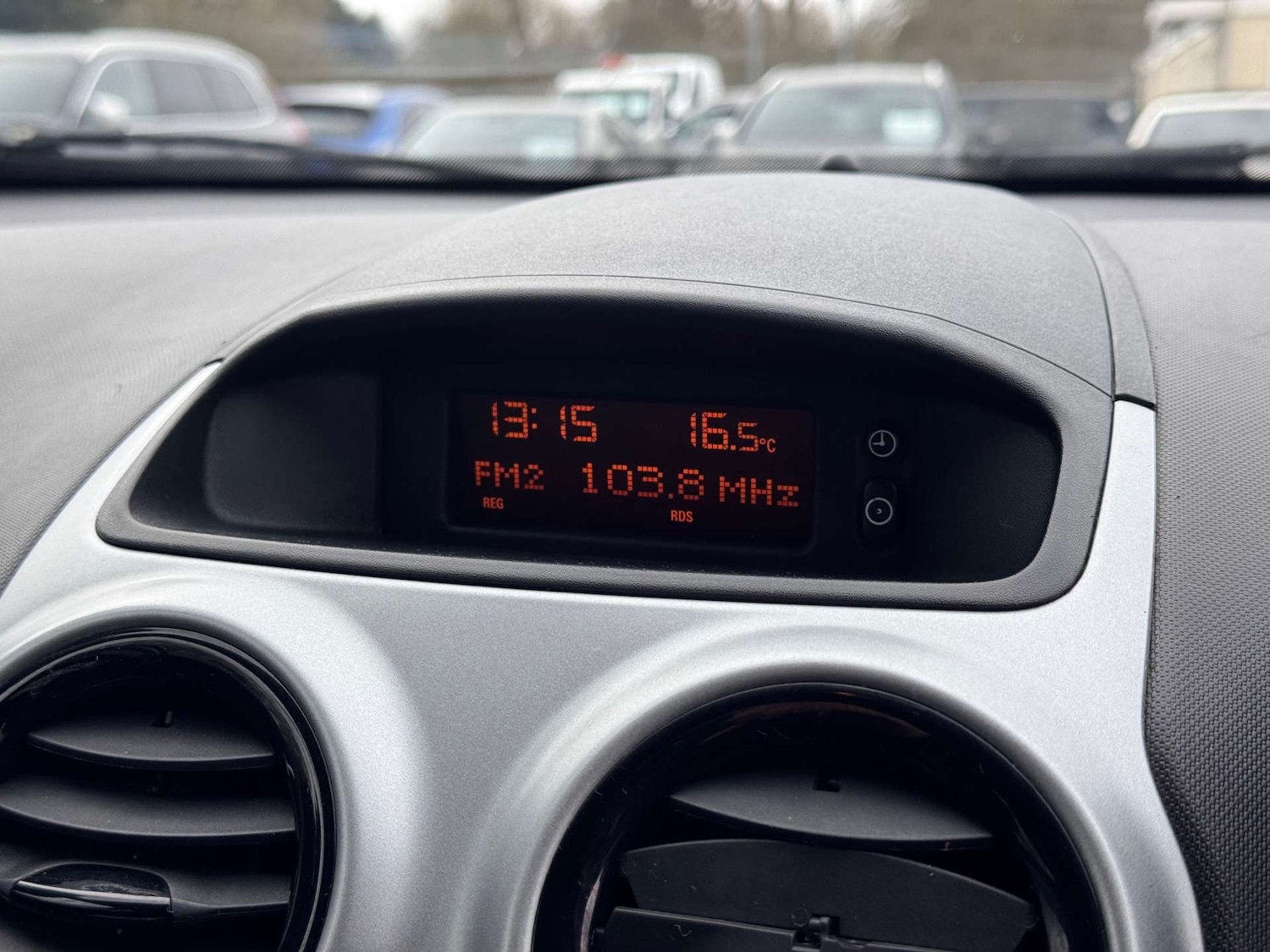 Used Vauxhall Corsa 2011 for sale - 77636195: Photo 26