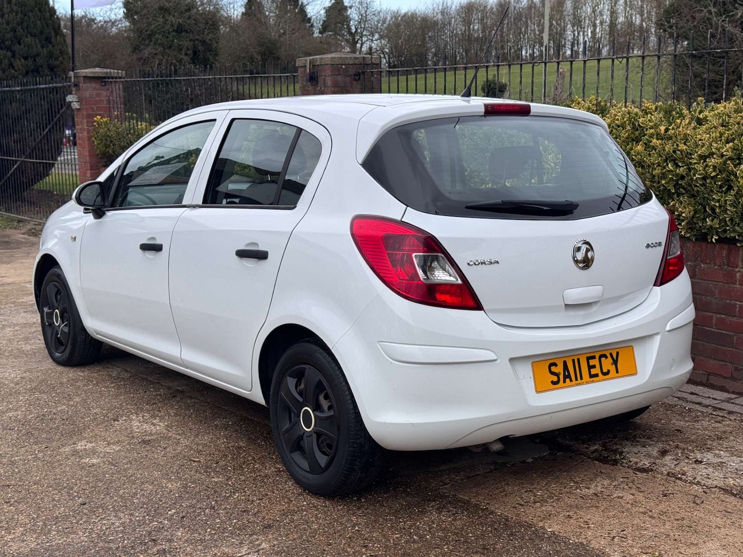 Used Vauxhall Corsa 2011 for sale - 77636195: Photo 9