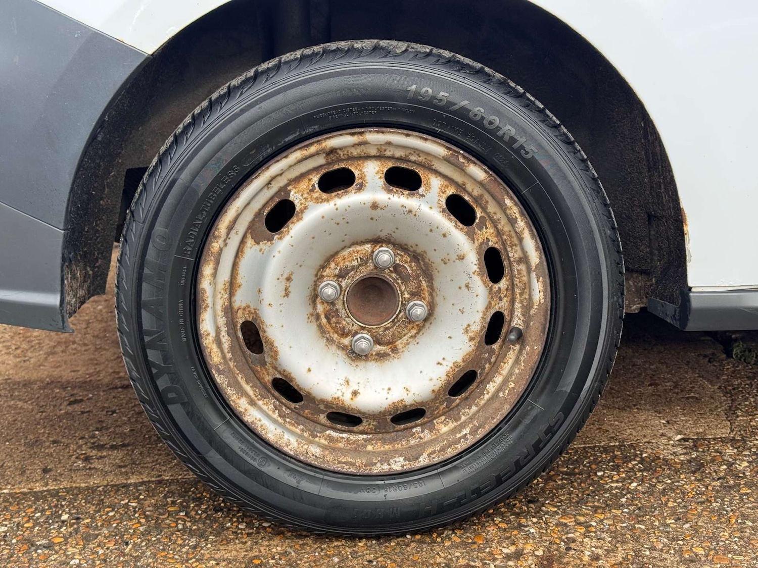 Used Ford Transit Courier 2014 for sale - 77594761: Photo 21