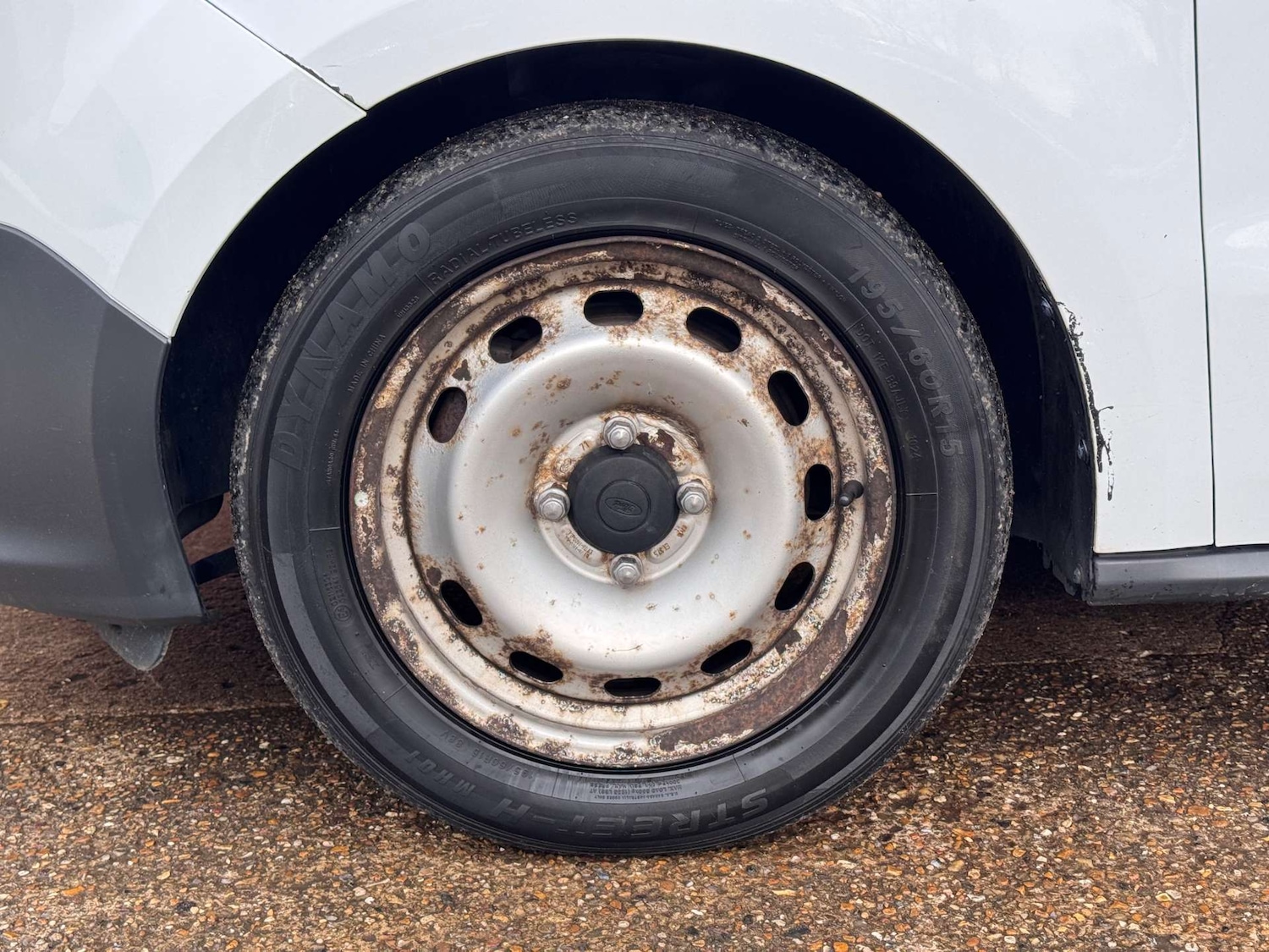 Used Ford Transit Courier 2014 for sale - 77594761: Photo 23