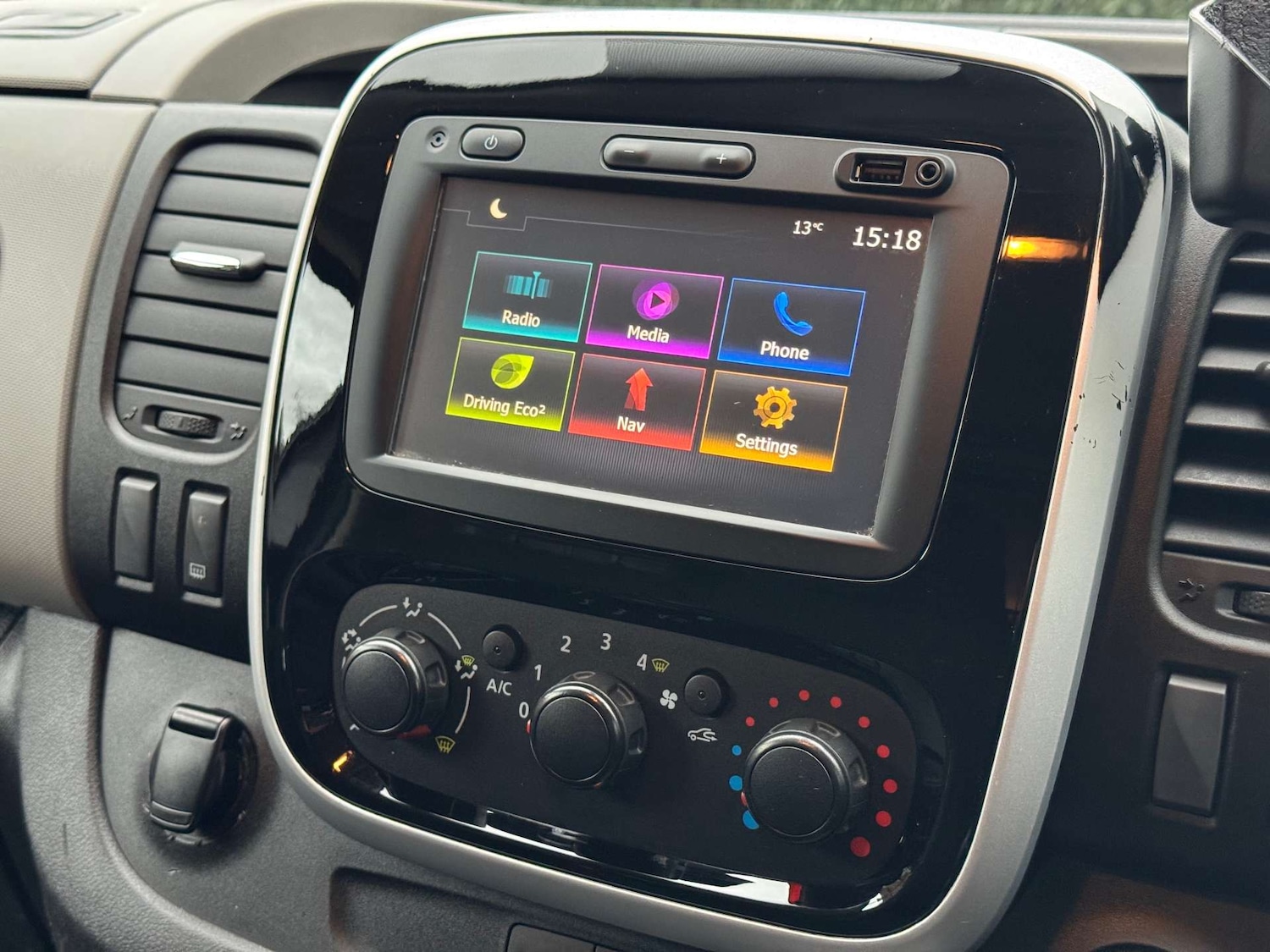 Used Renault Trafic 2019 for sale - 76547297: Photo 14