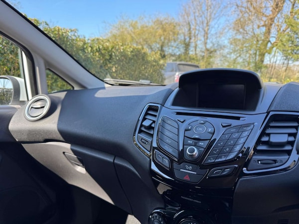 Used Ford Fiesta 2016 for sale - 75701482: Photo 10