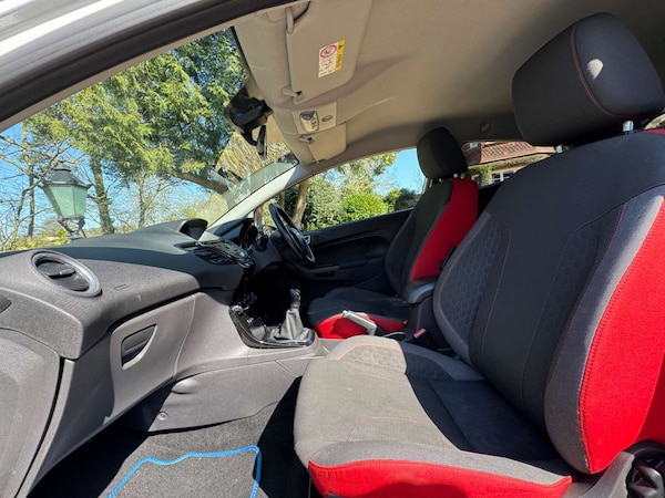 Used Ford Fiesta 2016 for sale - 75701482: Photo 28