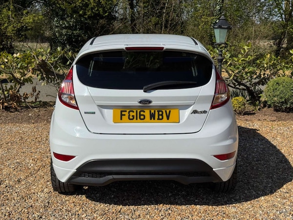Used Ford Fiesta 2016 for sale - 75701482: Photo 6