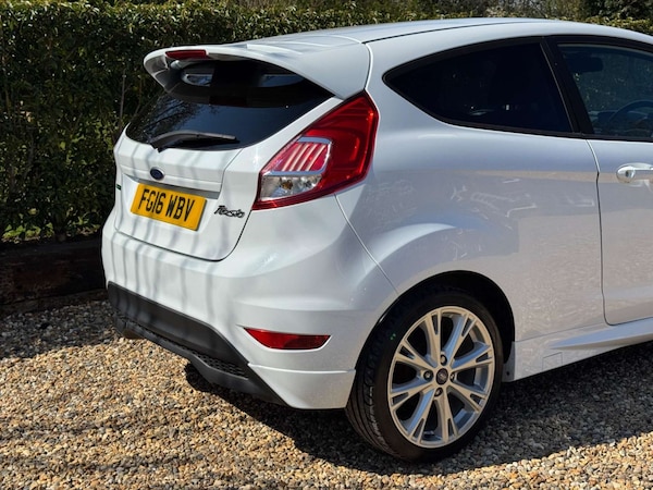 Used Ford Fiesta 2016 for sale - 75701482: Photo 8