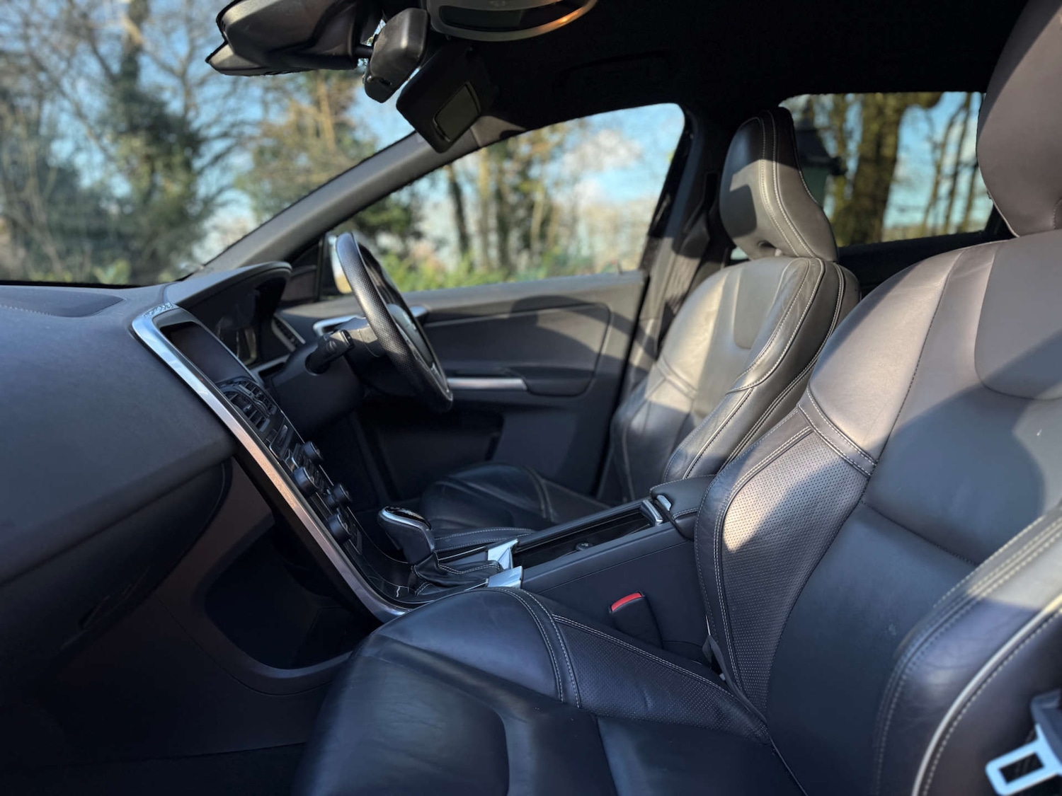 Used Volvo XC60 2016 for sale - 77211770: Photo 12