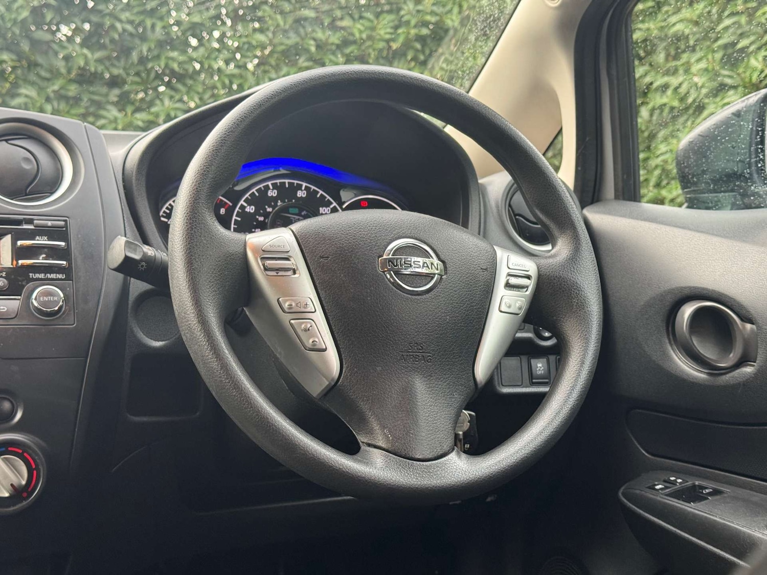Vehicle 29