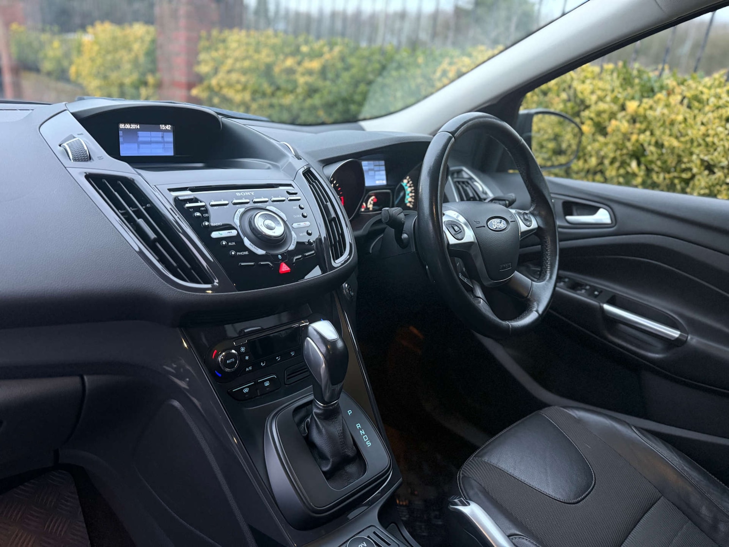 Used Ford Kuga 2014 for sale - 77319704: Photo 3