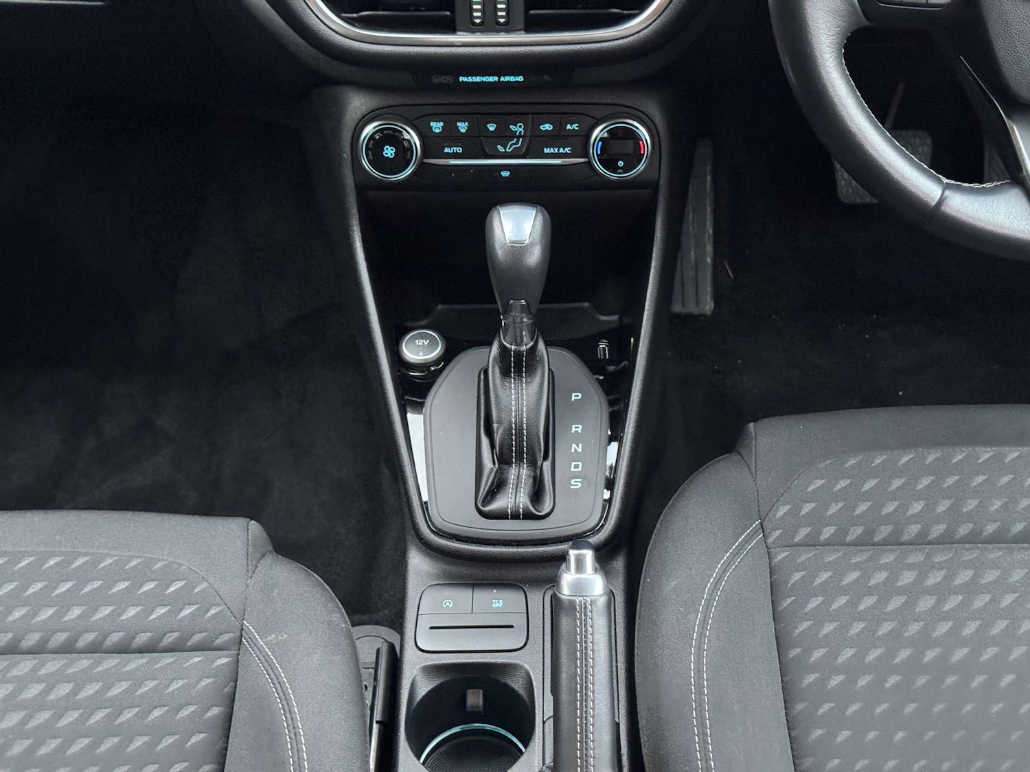 Used Ford Fiesta 2017 for sale - 76579684: Photo 16