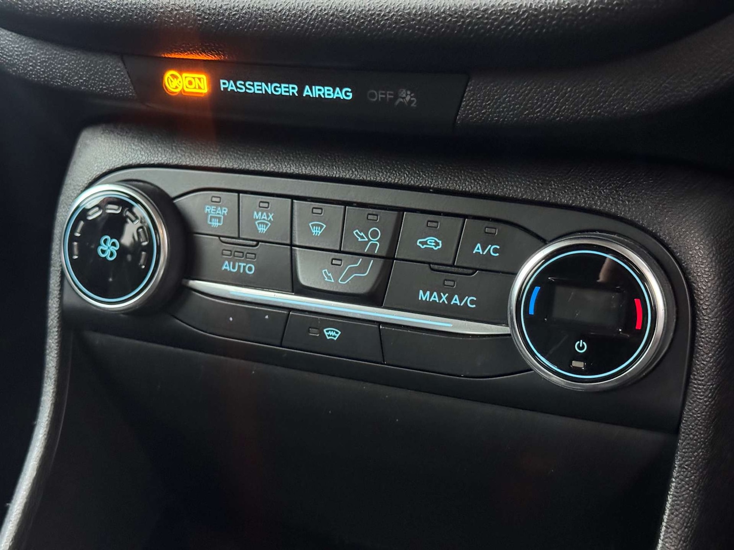 Used Ford Fiesta 2017 for sale - 76579684: Photo 26