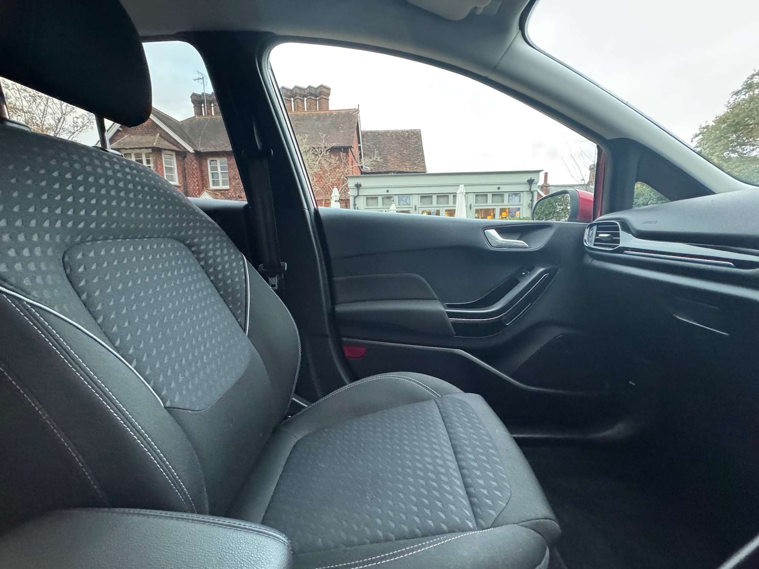 Used Ford Fiesta 2017 for sale - 76579684: Photo 41