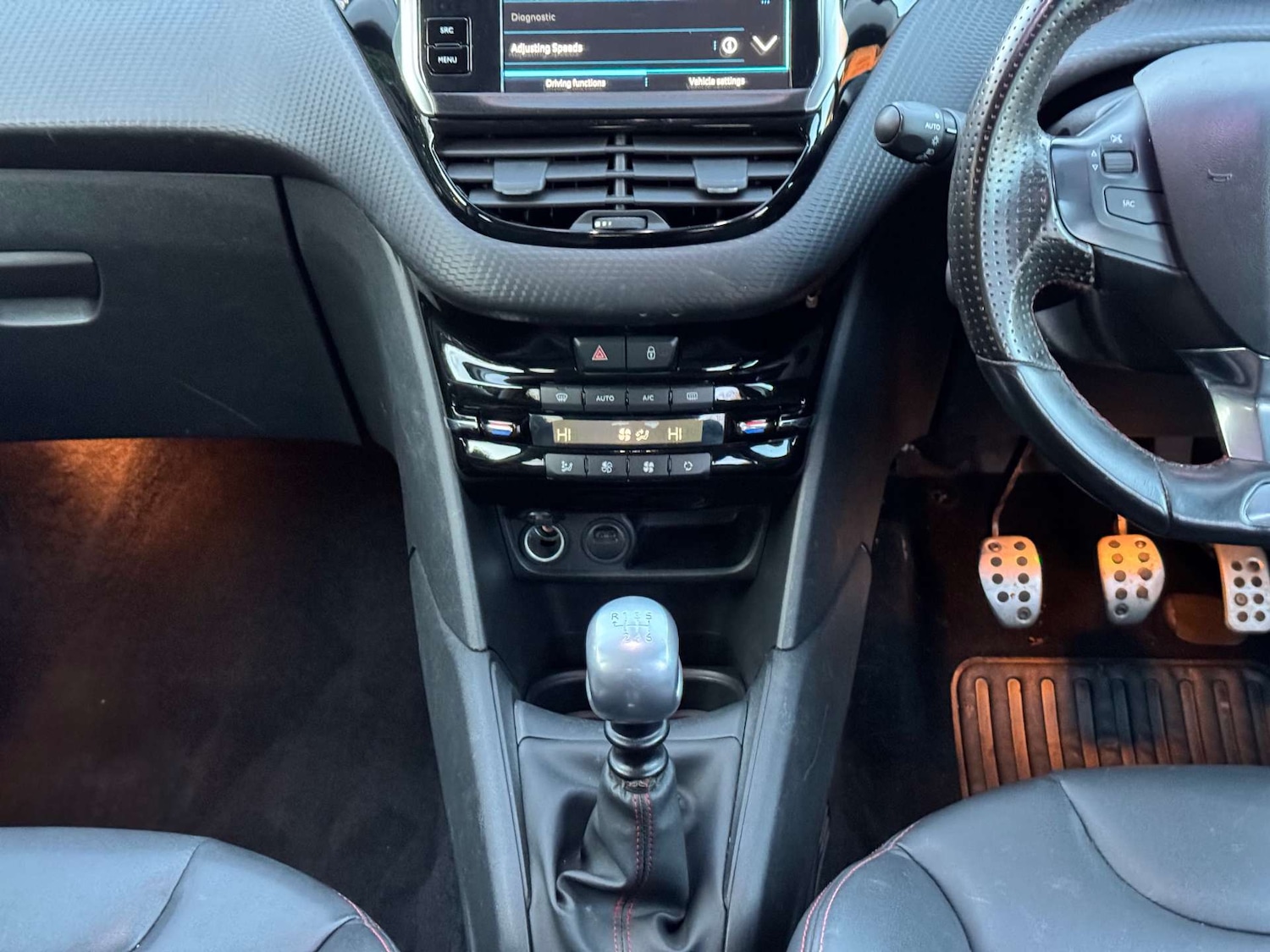 Used Peugeot 208 2019 for sale - 76829713: Photo 13