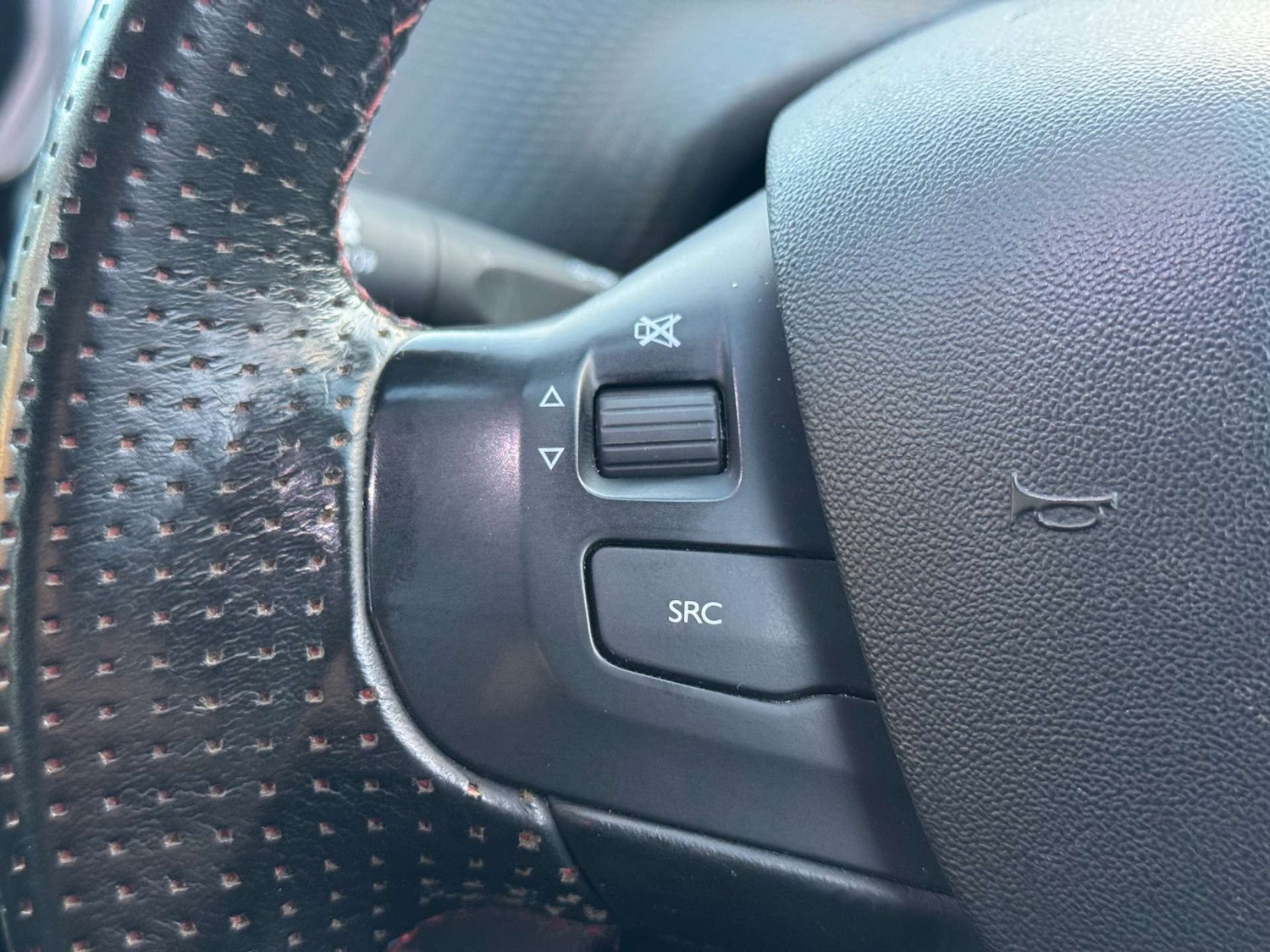 Used Peugeot 208 2019 for sale - 76829713: Photo 19