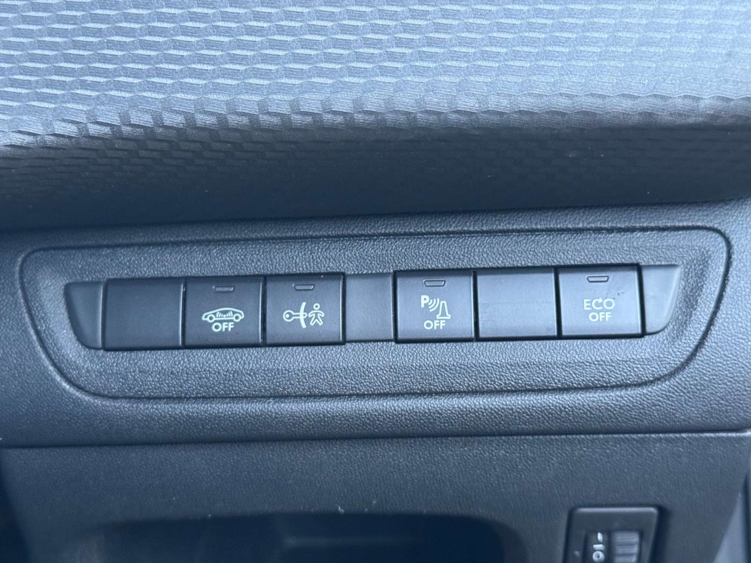 Used Peugeot 208 2019 for sale - 76829713: Photo 29