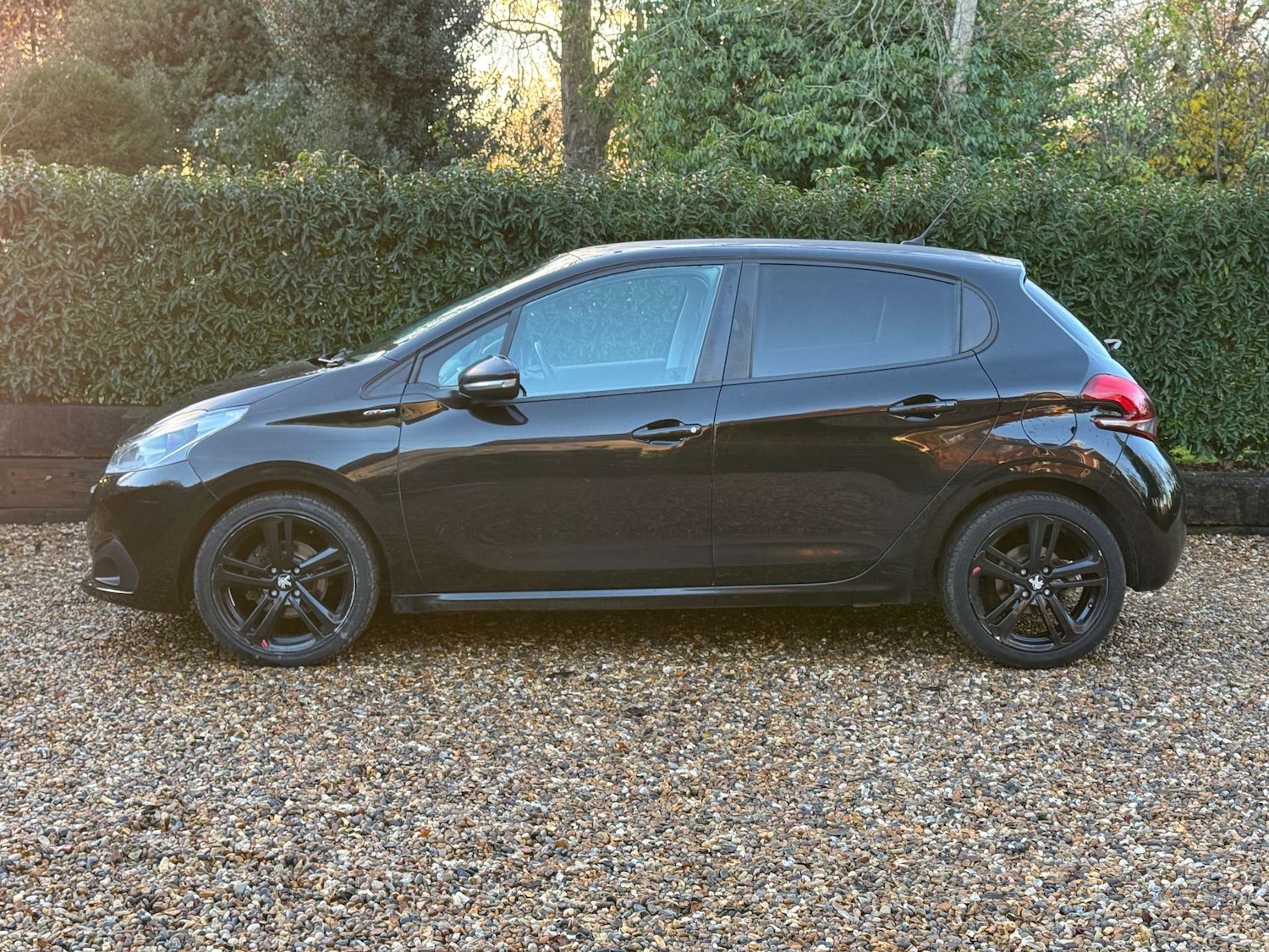 Used Peugeot 208 2019 for sale - 76829713: Photo 6