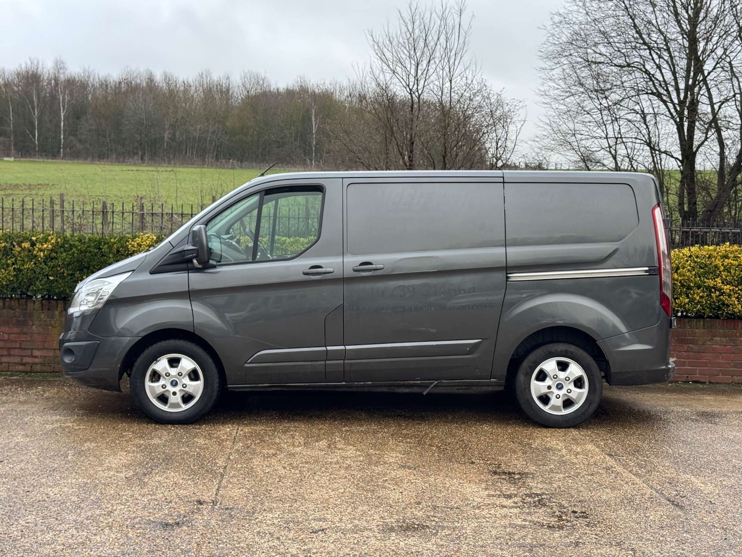 Used Ford Transit Custom 2018 for sale - 77288539: Photo 2