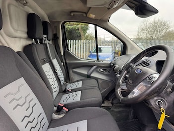 Used Ford Transit Custom 2018 for sale - 77288539: Photo