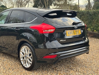 Used Ford Focus 2015 for sale - 76027743: Photo