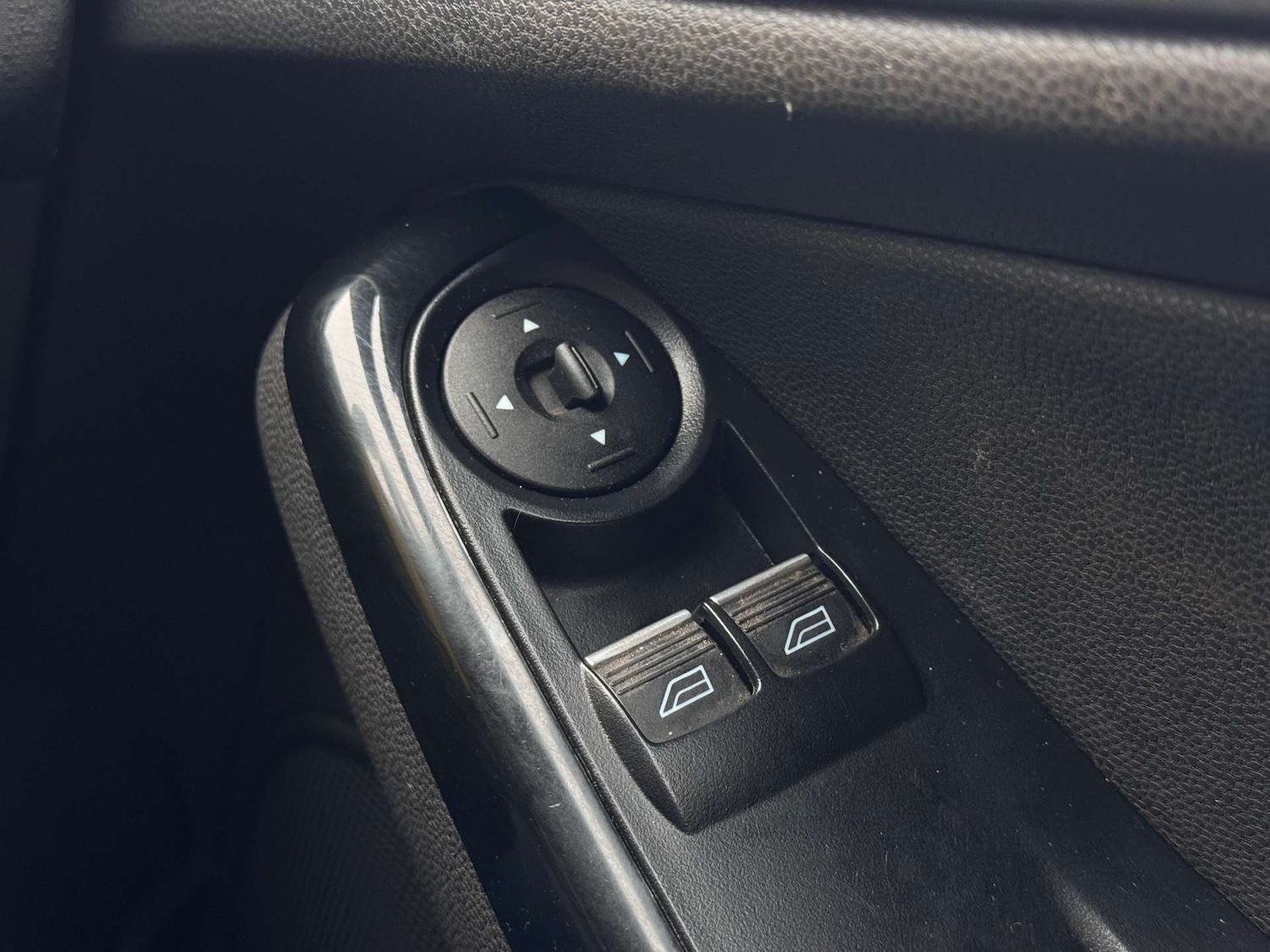 Used Ford Fiesta 2015 for sale - 77897123: Photo 25