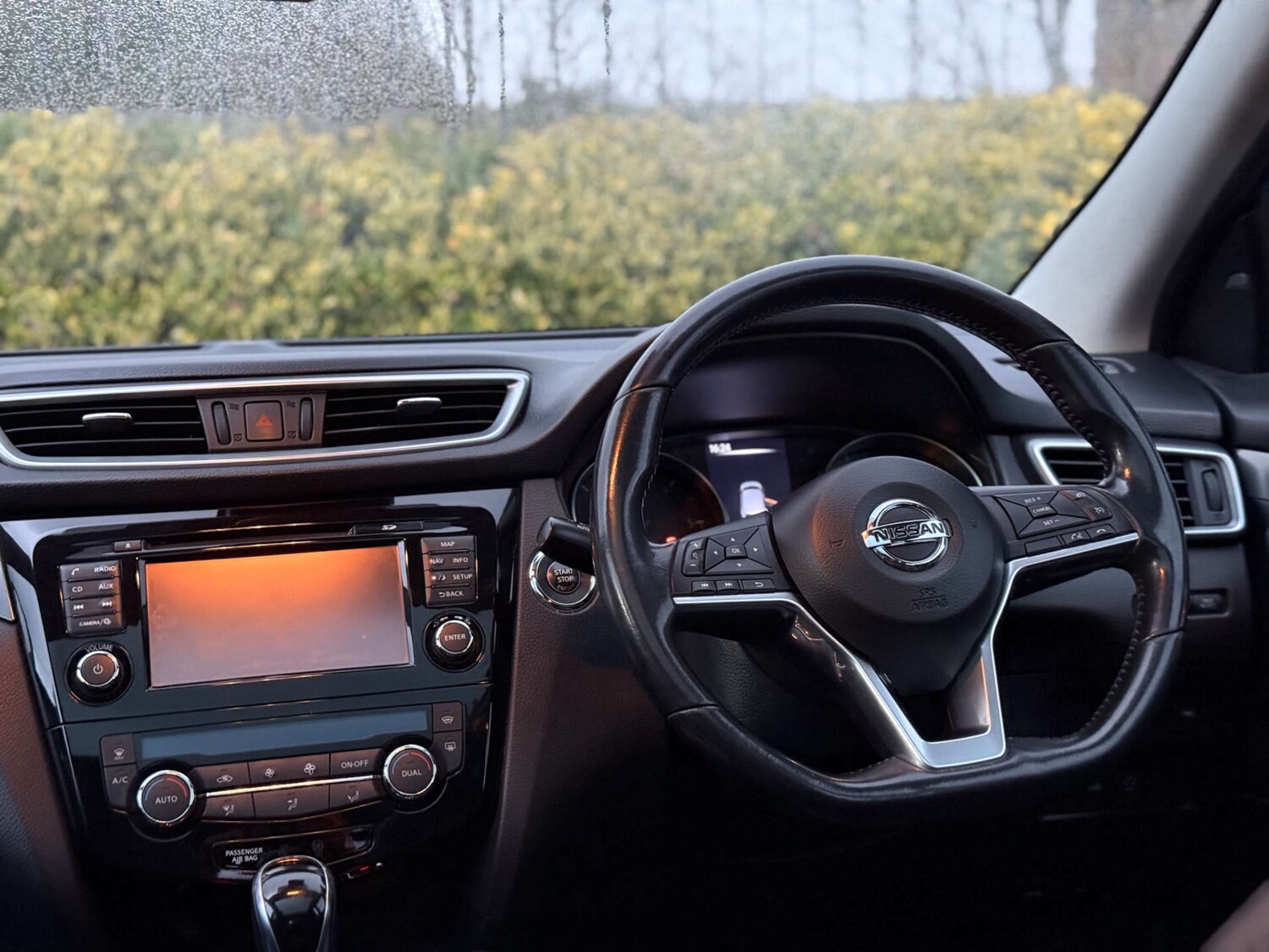 Used Nissan Qashqai 2017 for sale - 77470127: Photo 17