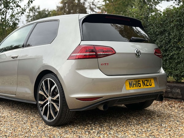 Used Volkswagen Golf 2016 for sale - 76263531: Photo 13