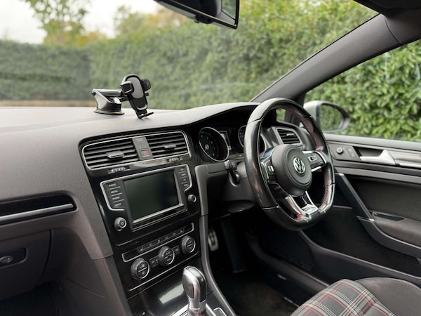 Used Volkswagen Golf 2016 for sale - 76263531: Photo 21