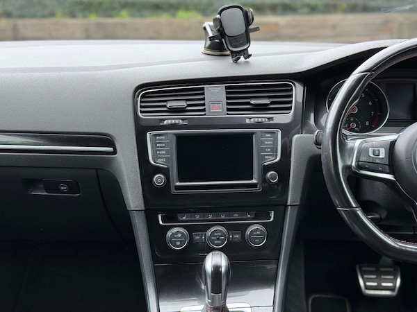 Used Volkswagen Golf 2016 for sale - 76263531: Photo 22