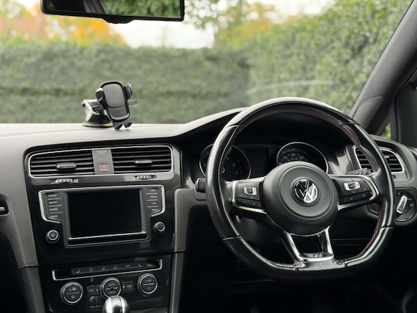 Used Volkswagen Golf 2016 for sale - 76263531: Photo 23