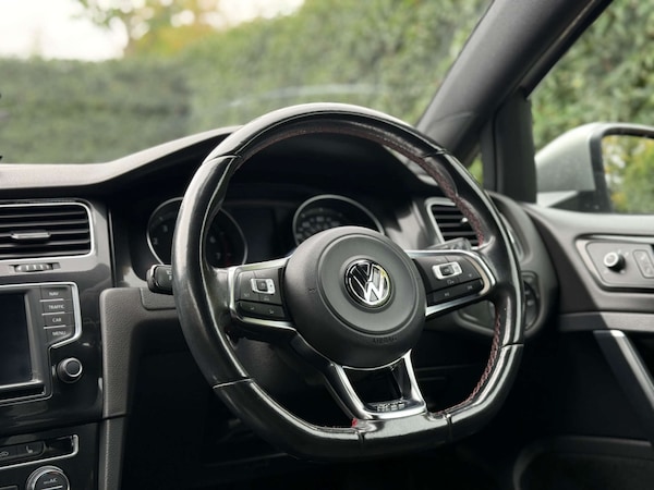 Used Volkswagen Golf 2016 for sale - 76263531: Photo 37