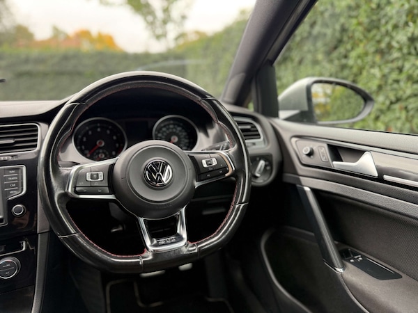 Used Volkswagen Golf 2016 for sale - 76263531: Photo 38