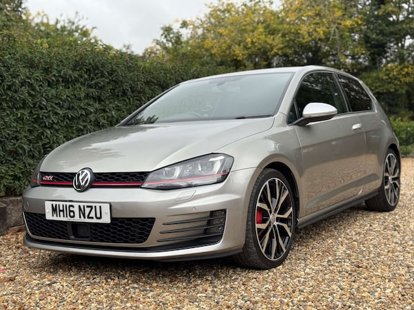 Used Volkswagen Golf 2016 for sale - 76263531: Photo 3