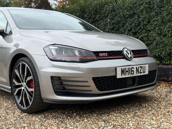 Used Volkswagen Golf 2016 for sale - 76263531: Photo 6