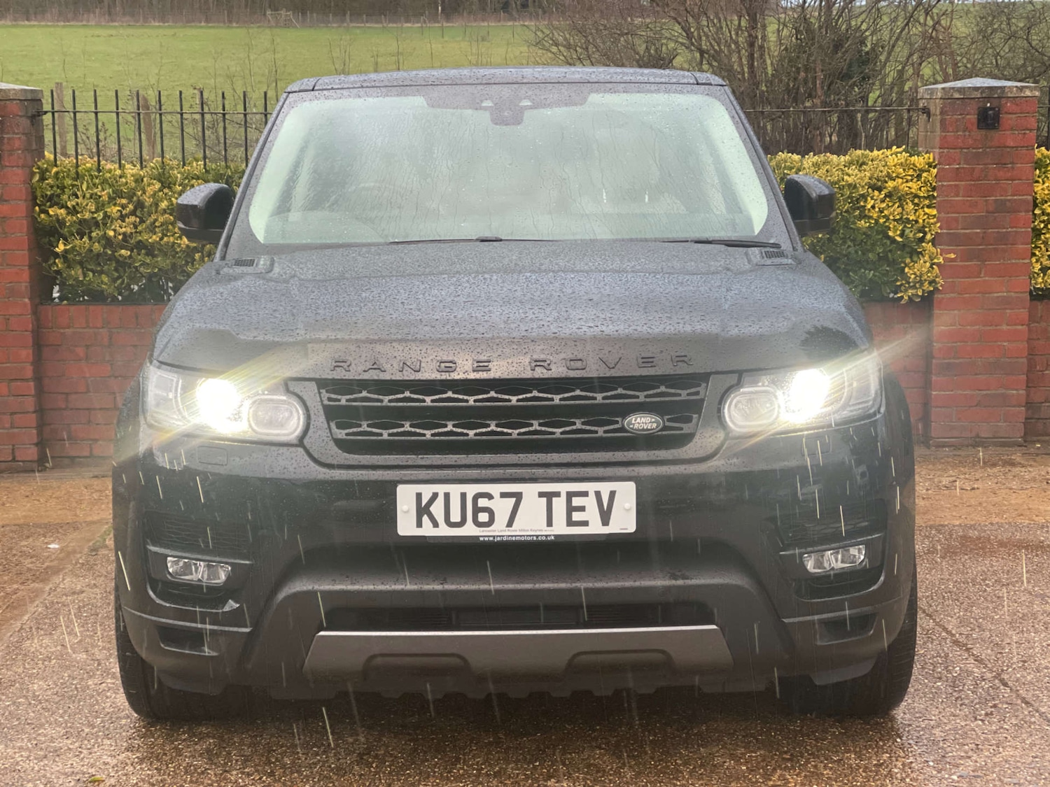 Used Land Rover Range Rover Sport 2017 for sale - 77636191: Photo 4