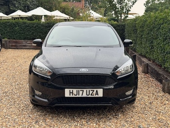 Used Ford Focus 2017 for sale - 75525633: Photo