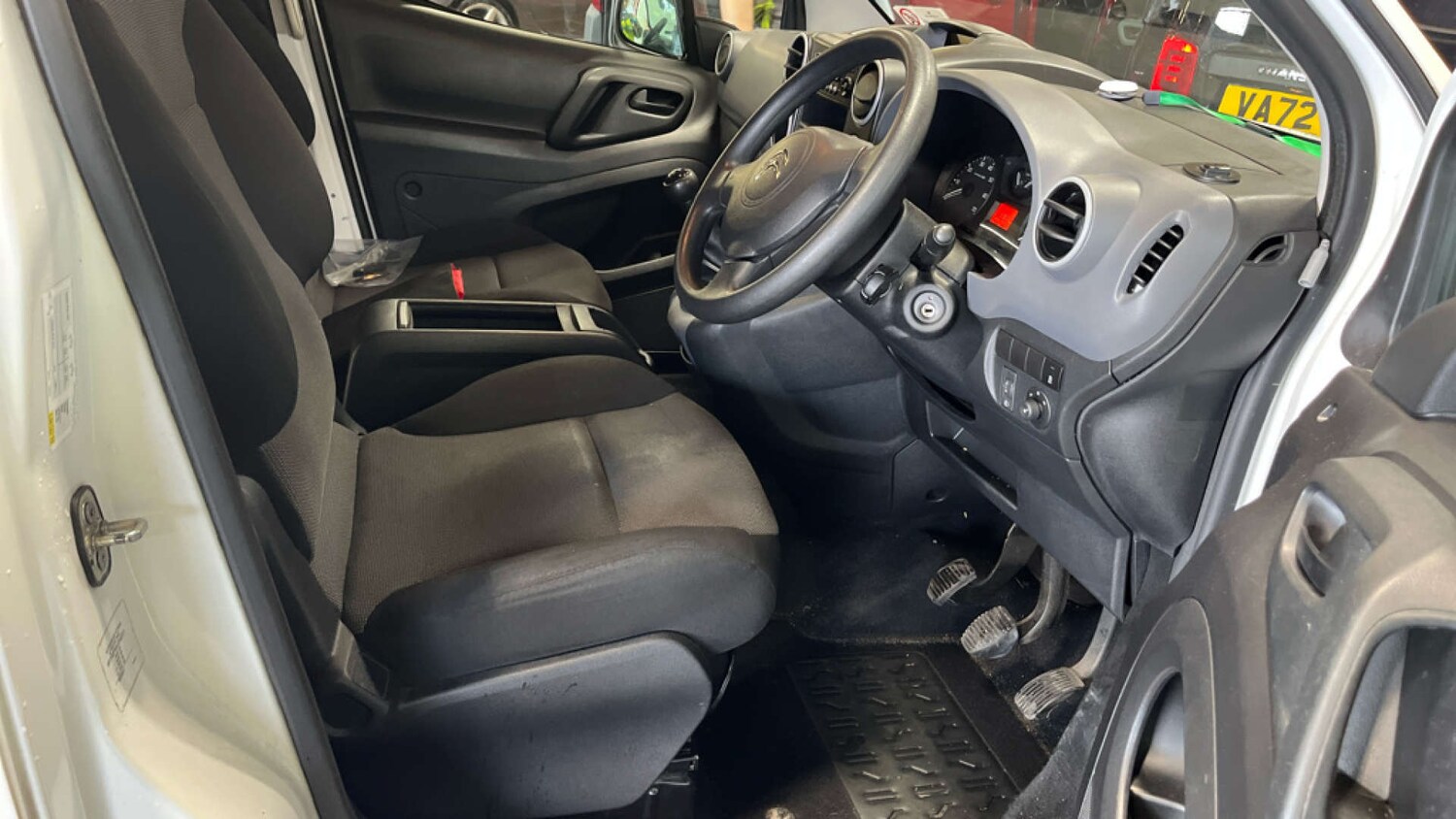 Used Citroen Berlingo 2018 for sale - 78000690: Photo 8